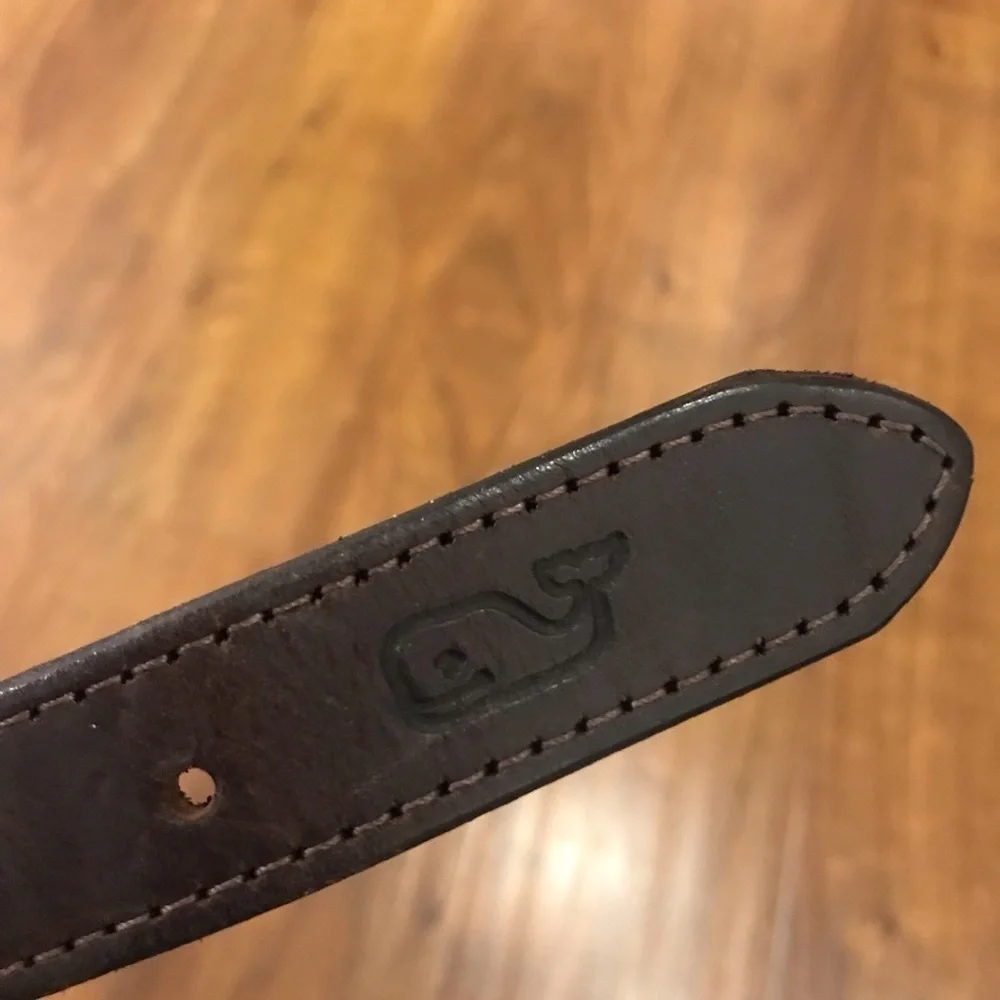 Vineyard Vines belt